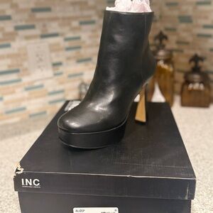 INC International Concepts Women's Black Platform Heeled Boots